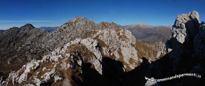 09 13325 Panoramica Monte Alben.jpg